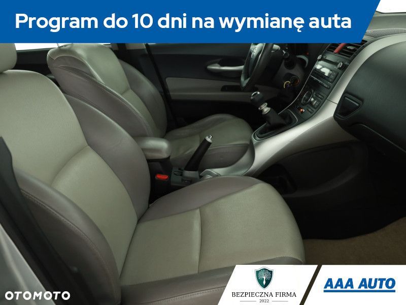 Toyota Auris - 9