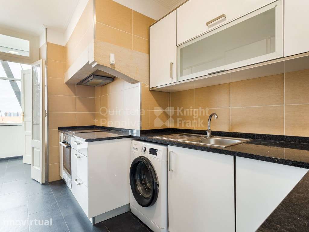 Apartamento T4 para arrendamento nas Avenidas Novas, em Lisboa - Grande imagem: 5/24