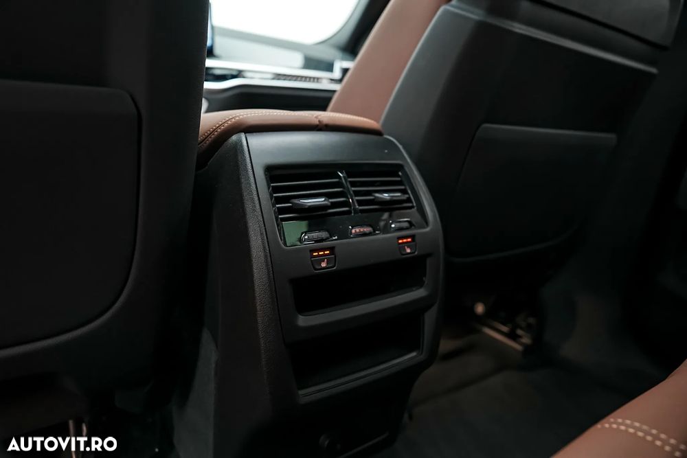 BMW X6 M M60i xDrive - 39