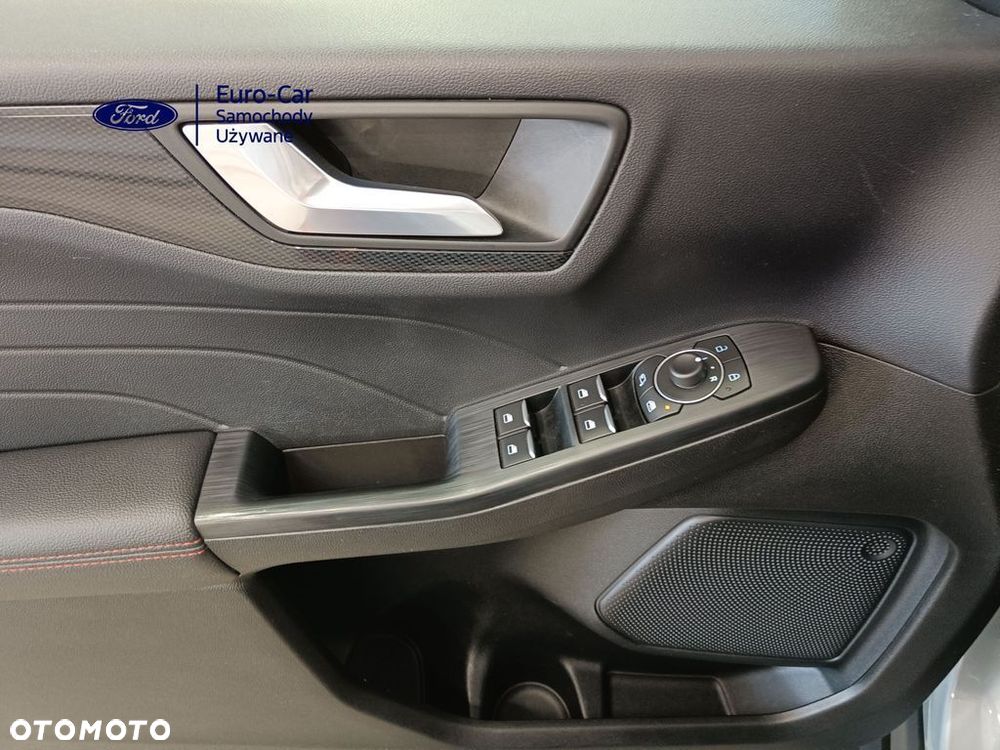 Ford Kuga 2.5 Duratec PHEV ST-LINE X - 33
