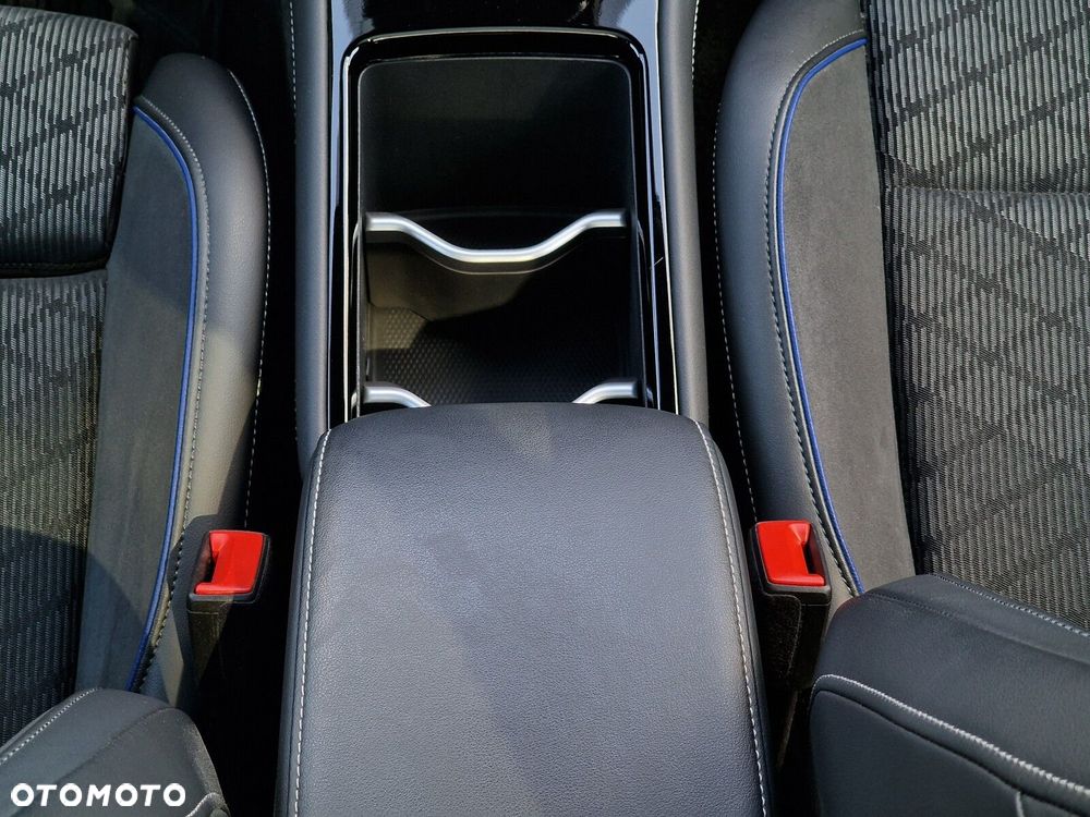 Volkswagen Tiguan - 23