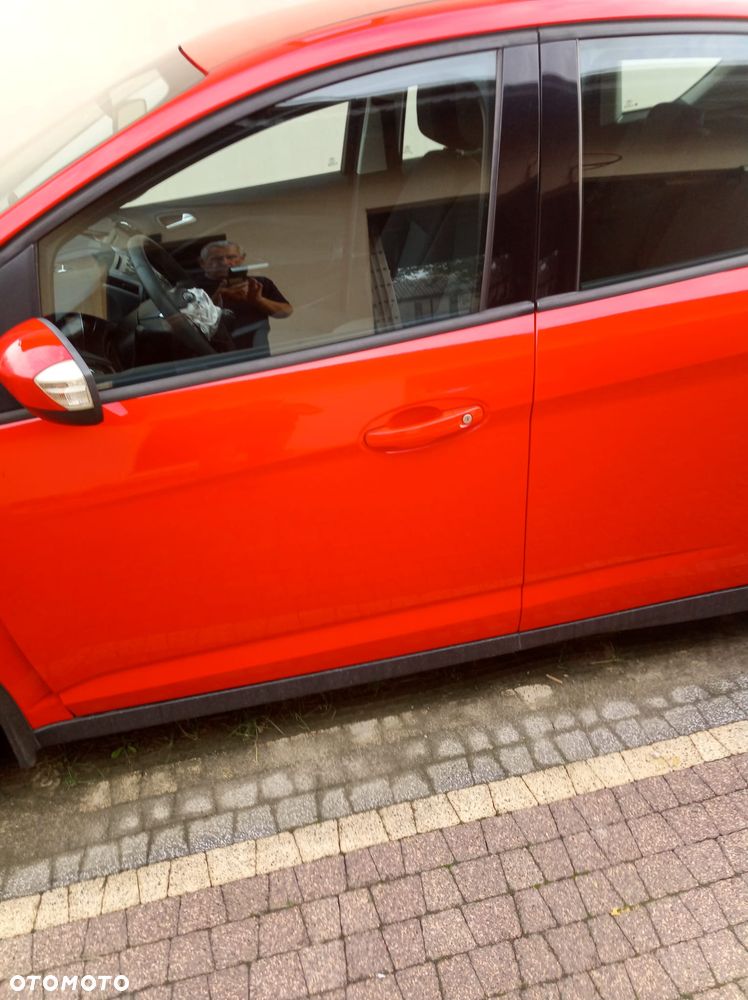 Ford C-MAX 1.6 Trend - 29