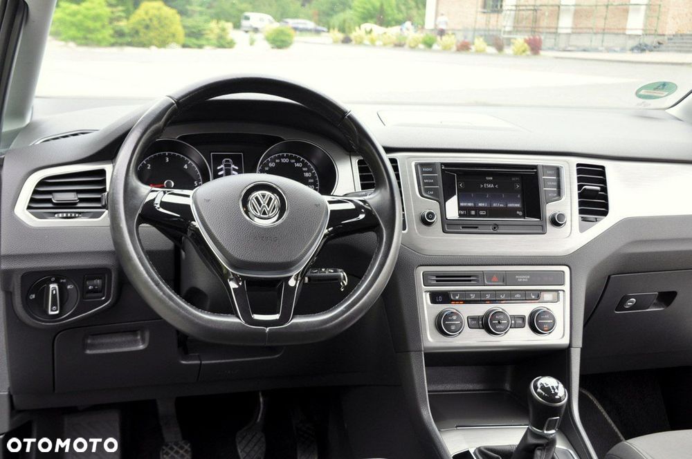 Volkswagen Golf Sportsvan - 30