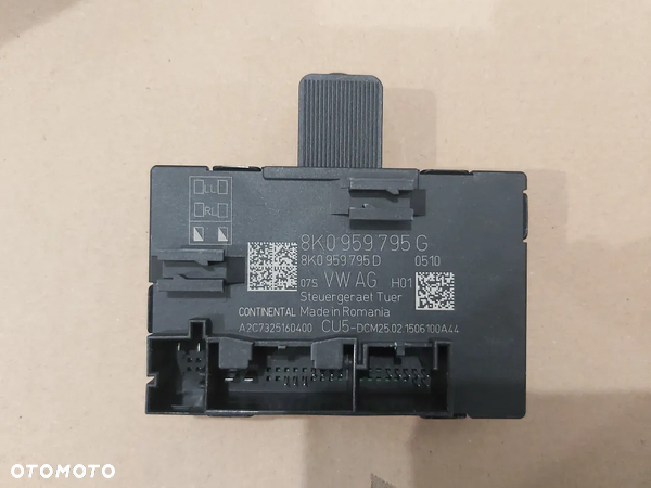 Moduł drzwi lewy tył 8K0959795G AUDI SQ5