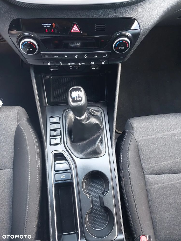 Hyundai Tucson 1.6 GDi Comfort 2WD - 25