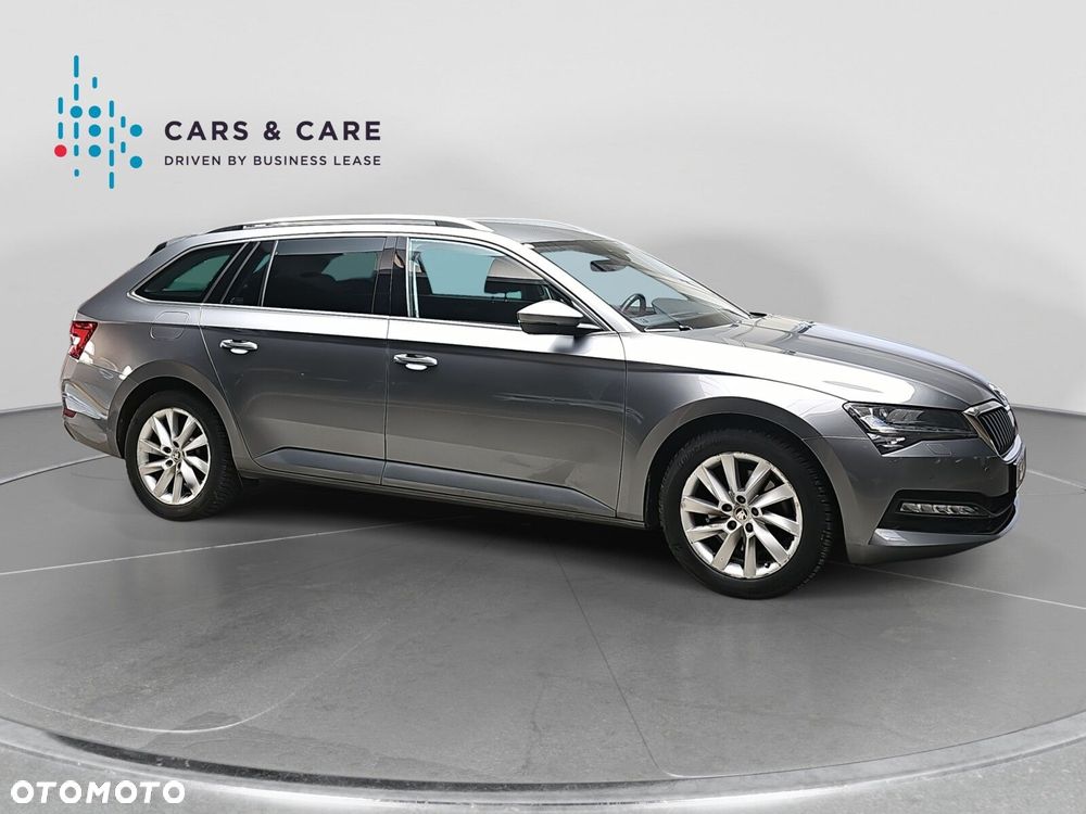 Skoda Superb 2.0 TDI SCR Ambition - 19