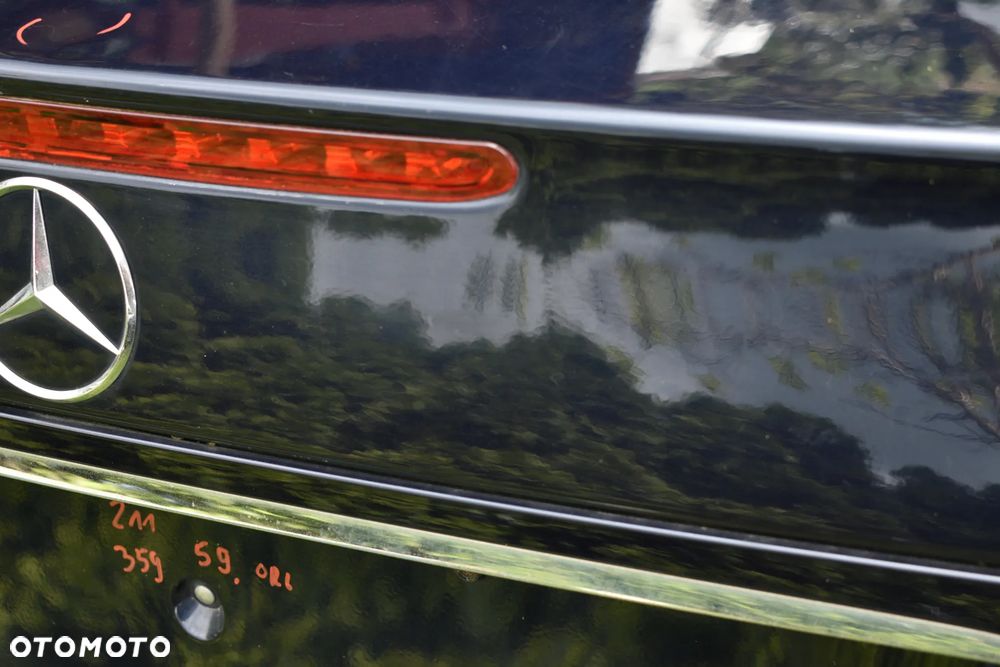 MERCEDES W211 SEDAN KLAPA TYLNA TYŁ 359 ORYGINAŁ - 12