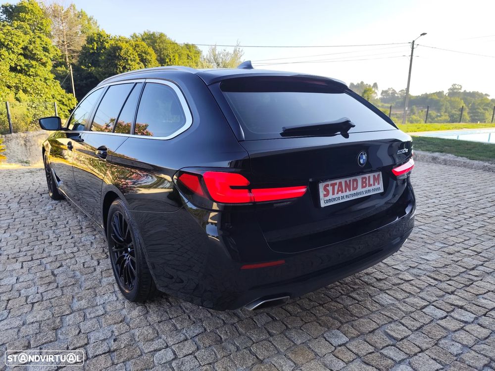 BMW 530 e Line Luxury - 3