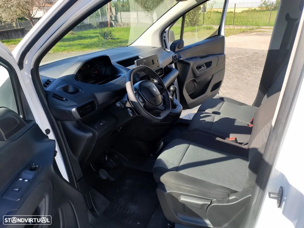 Peugeot Partner 1.5 BlueHDi Asphalt Longa - 10