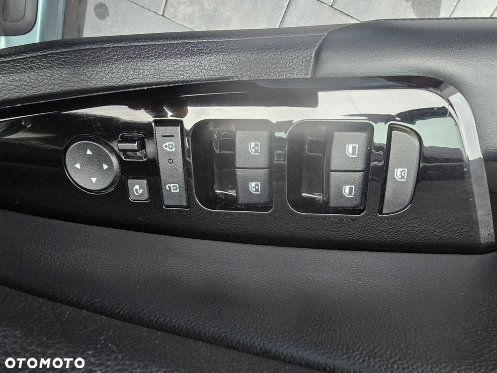 Kia Sportage - 17