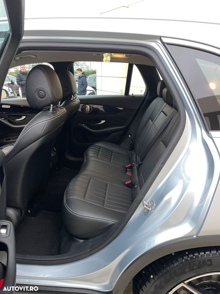 Mercedes-Benz GLC 220 d 4Matic 9G-TRONIC Exclusive - 27