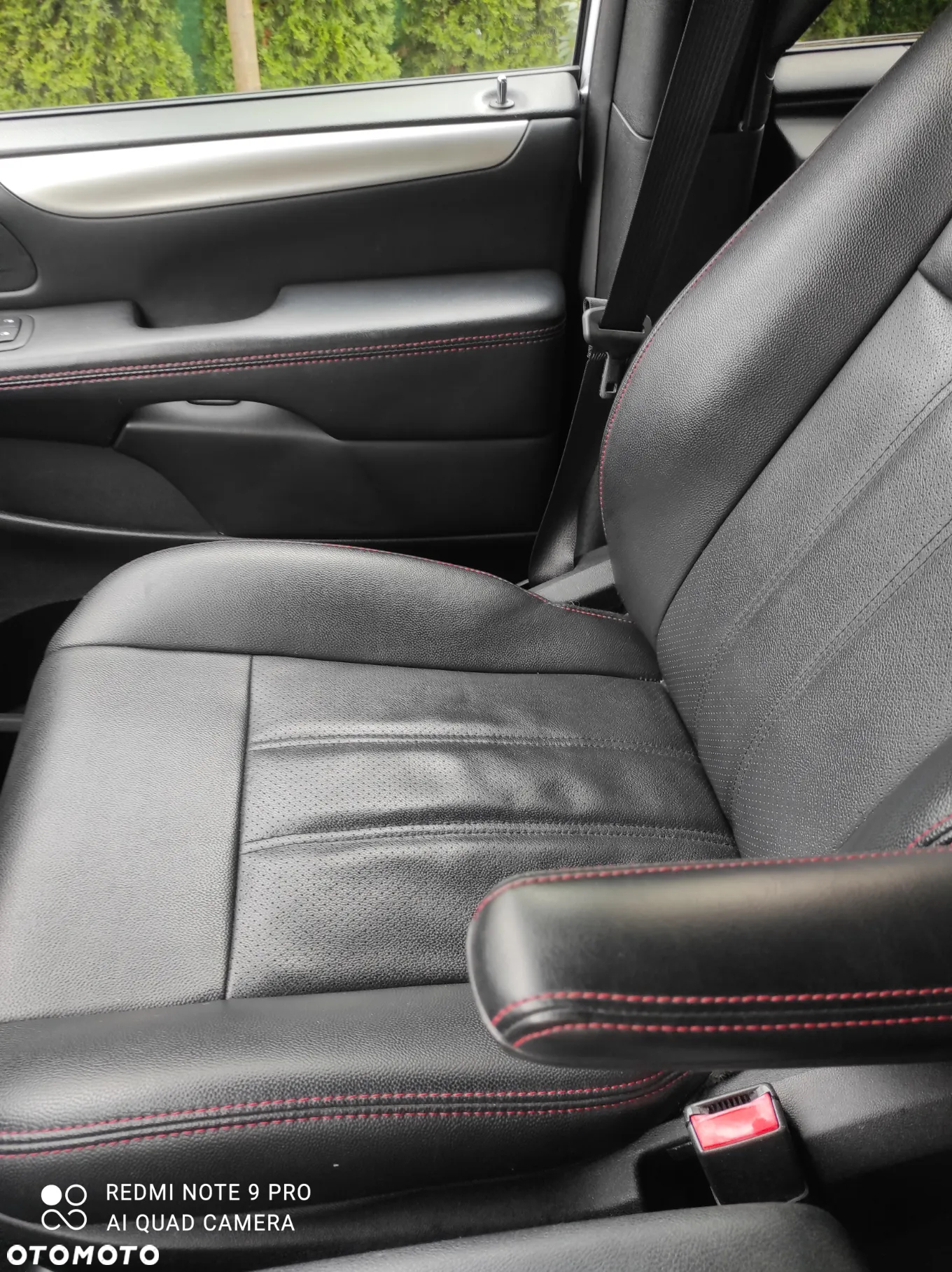 Dodge Grand Caravan - 35