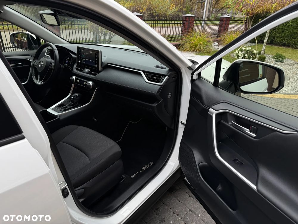 Toyota RAV4 2.5 Hybrid Comfort 4x2 - 22