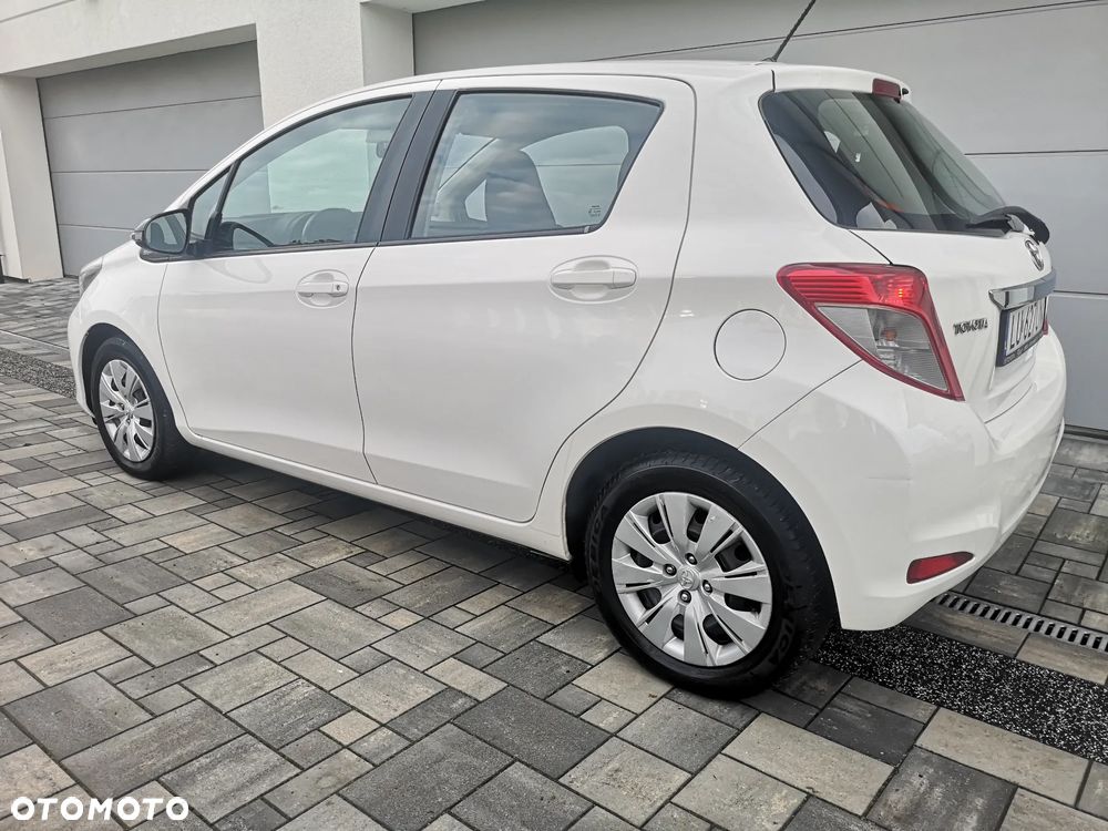 Toyota Yaris - 6