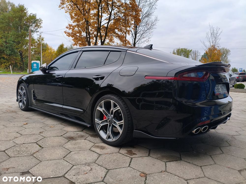 Kia Stinger 3.3 T-GDI V6 GT AWD - 32