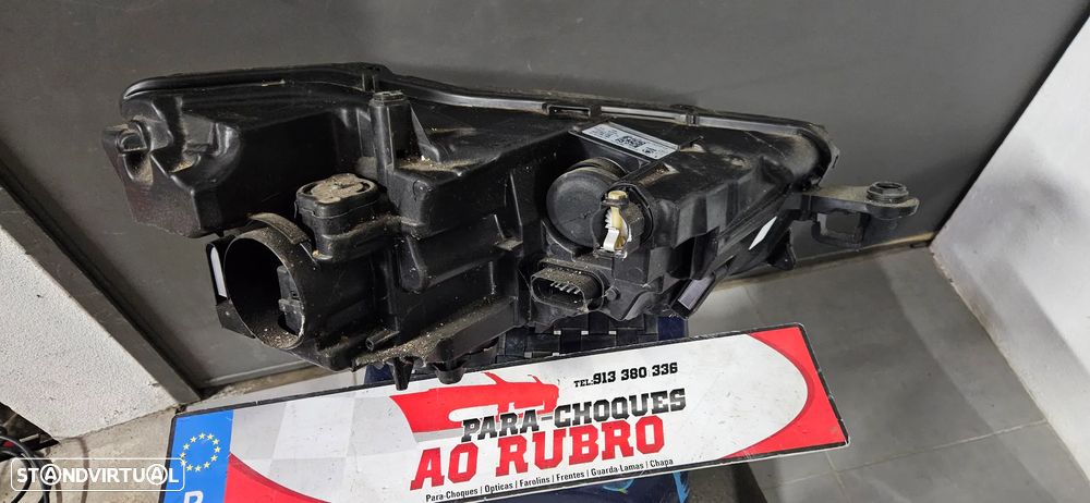 Farol esq skoda scala led 2019 - 4