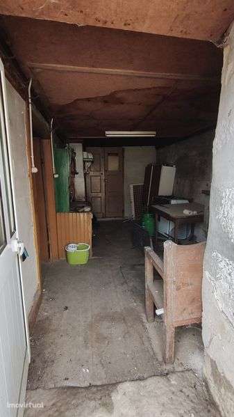 Casa para restauro - Grande imagem: 3/12