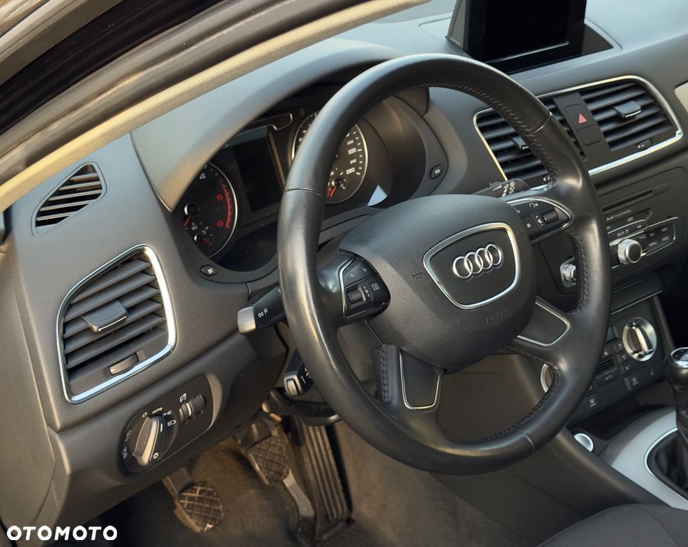 Audi Q3 2.0 TDI Edycja Specjalna - 18