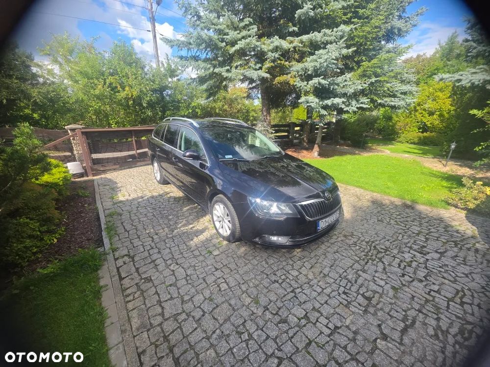 Skoda Superb 2.0 TDI Ambition DSG - 3