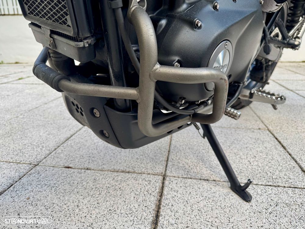 Triumph Scrambler - 8