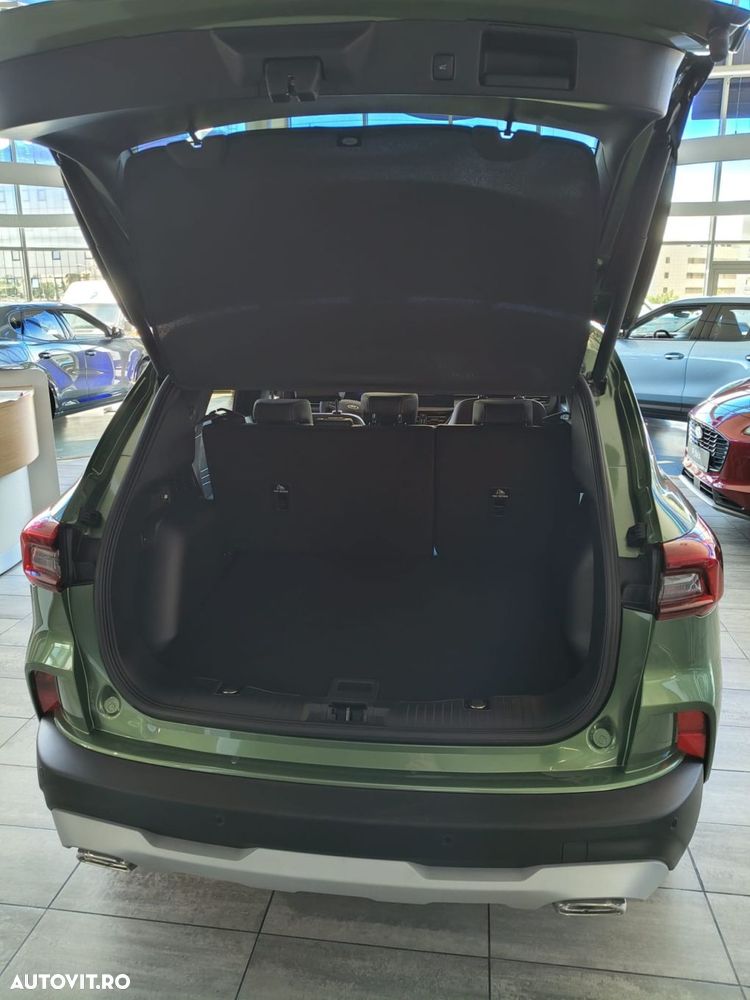 Ford Kuga - 11
