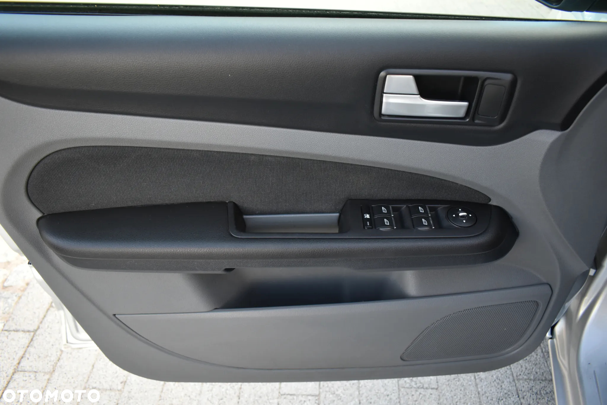 Ford Focus 2.0 TDCi DPF Style+ - 4