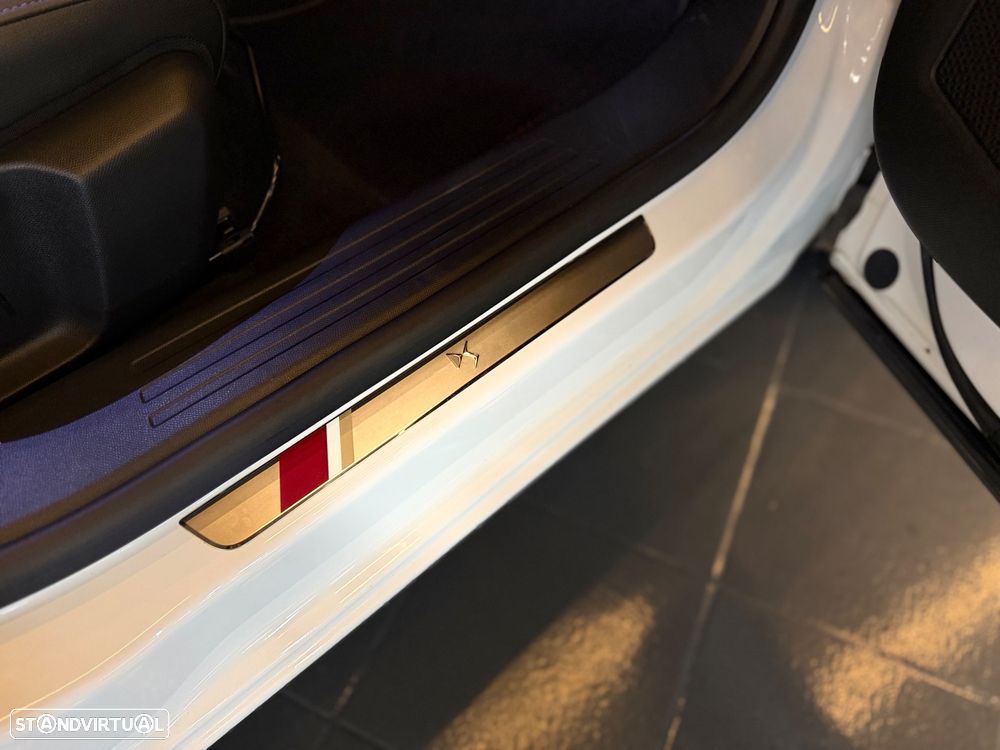 DS DS3 E-TENSE PERFORMANCE LINE + - 38