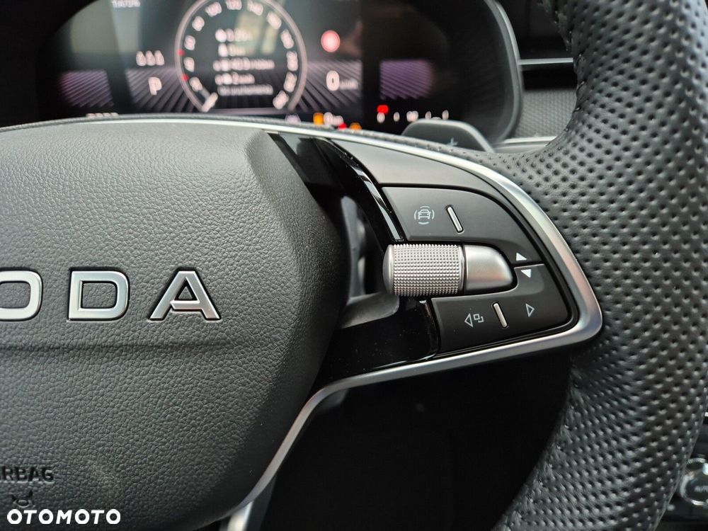 Skoda Scala 1.0 TSI Drive DSG - 39