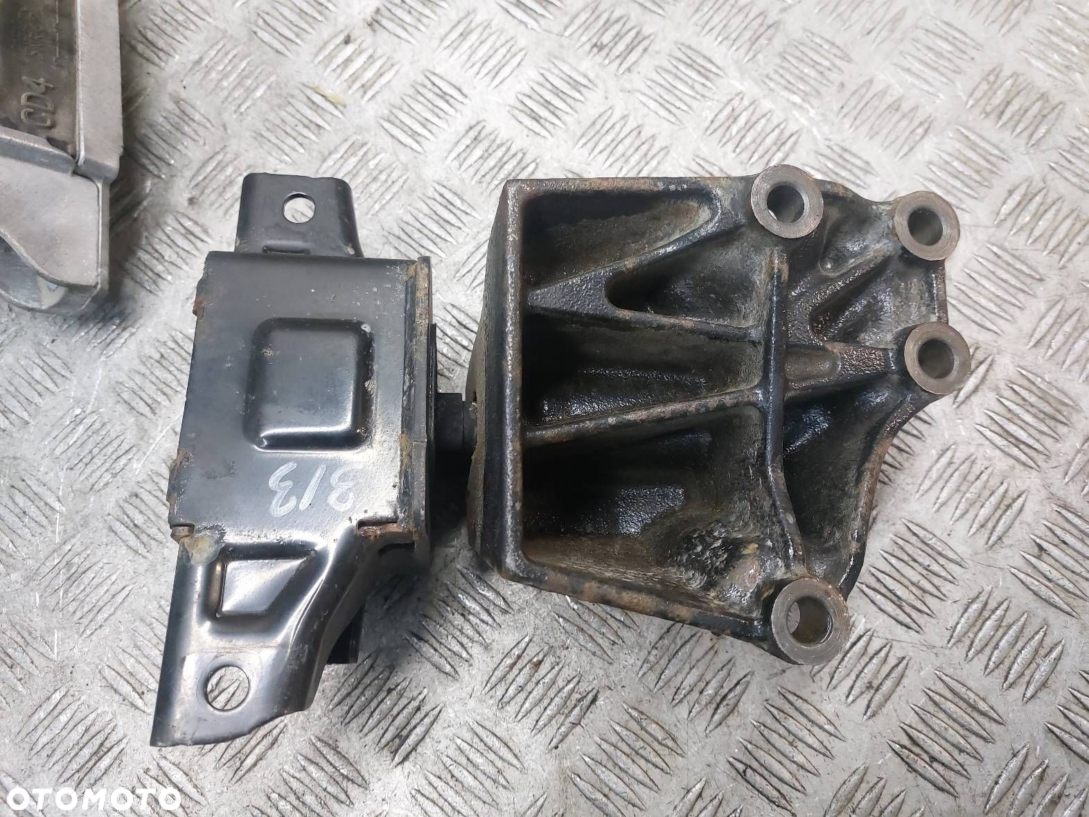 ŁAPA PODUSZKA SILNIKA KOMPLET KIA CEED III 1.0 T-GDI 21810-J7300 - 6