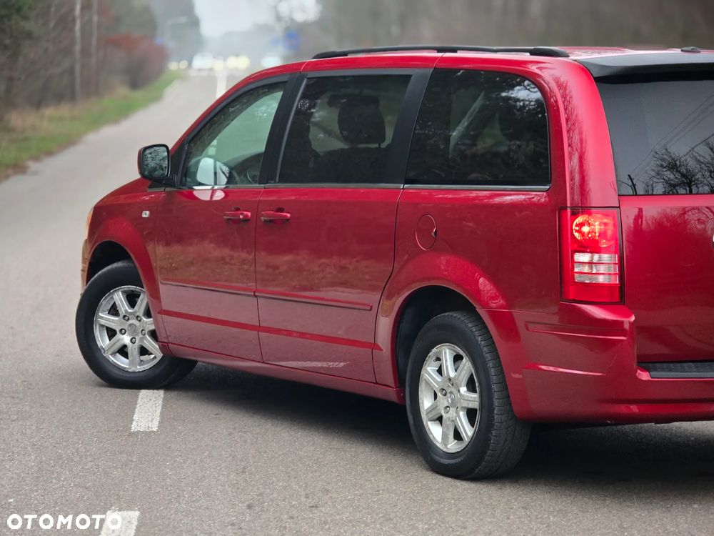 Chrysler Town & Country 3.8 Touring - 36