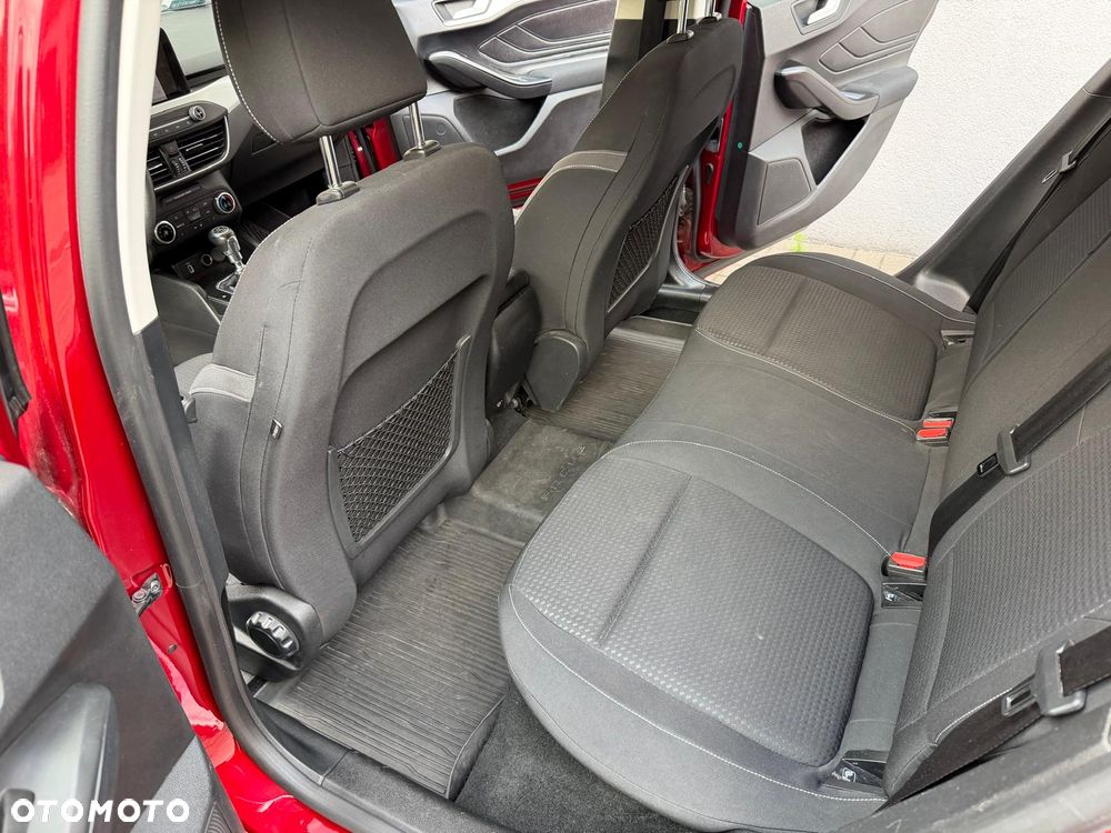 Ford Focus 1.0 EcoBoost Trend Edition Business - 4