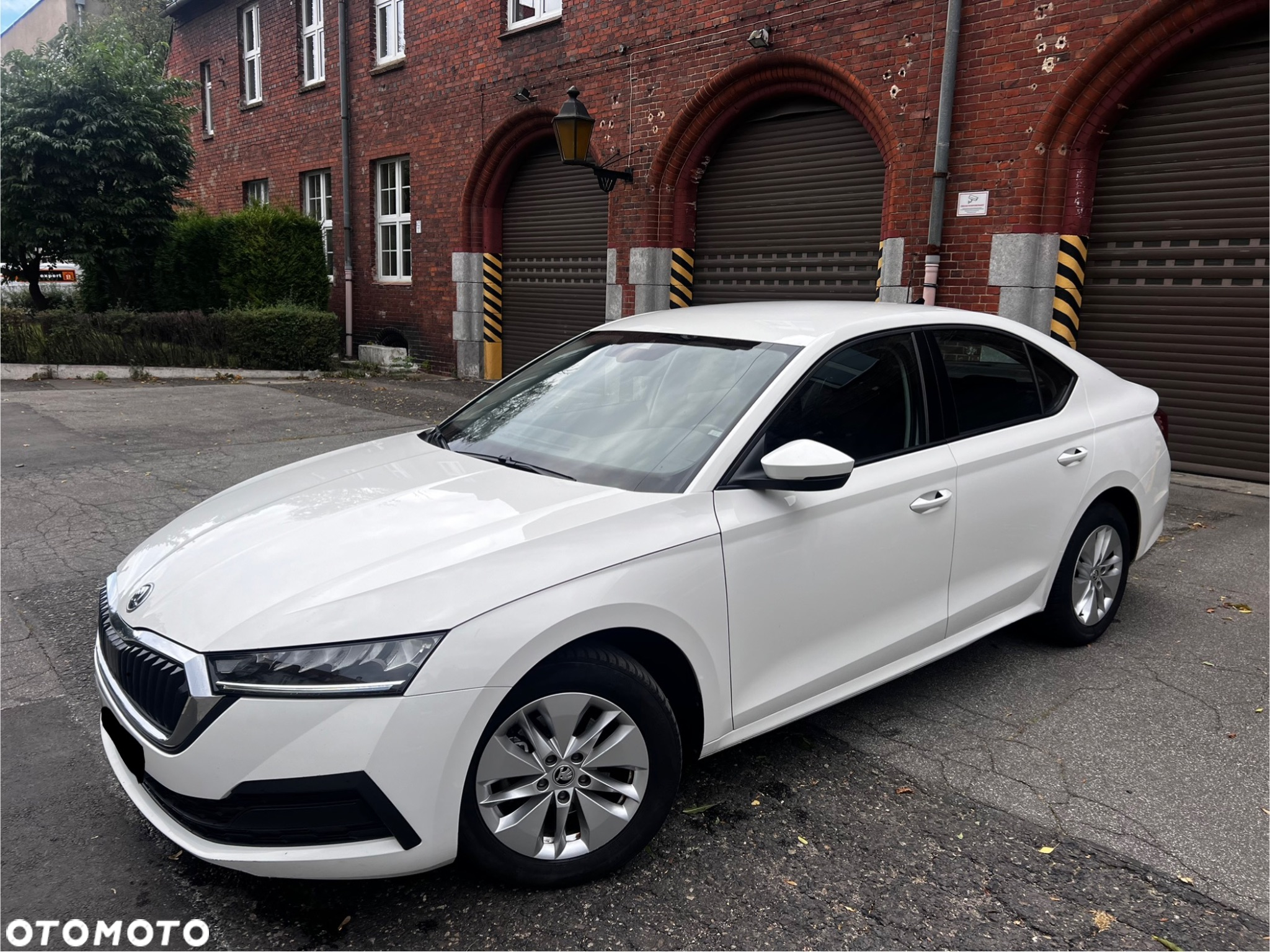 Skoda Octavia 2.0 TDI DSG Ambition - 25