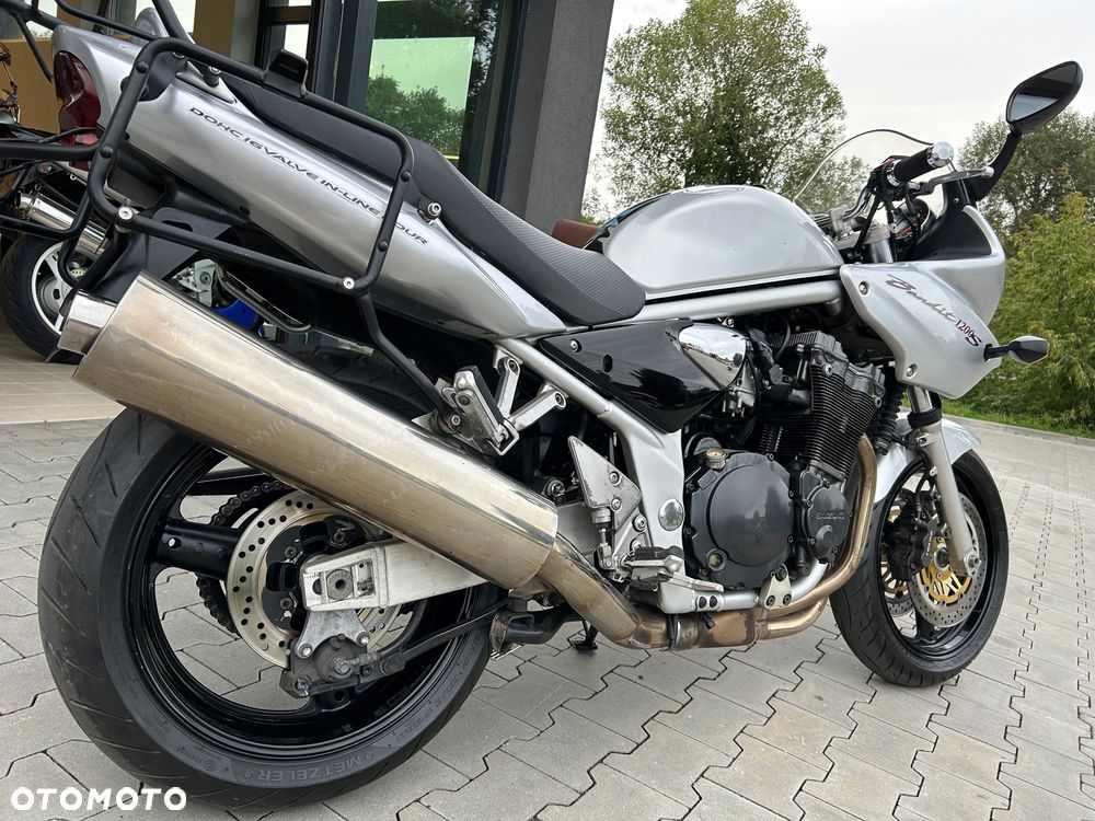 Suzuki Bandit - 11