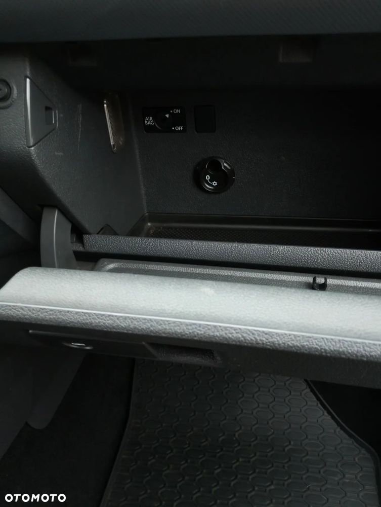 Volkswagen Caddy ver-1-6-tdi - 17