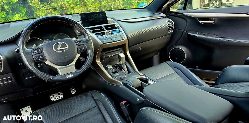 Lexus Seria NX 300h E-FOUR F SPORT - 36
