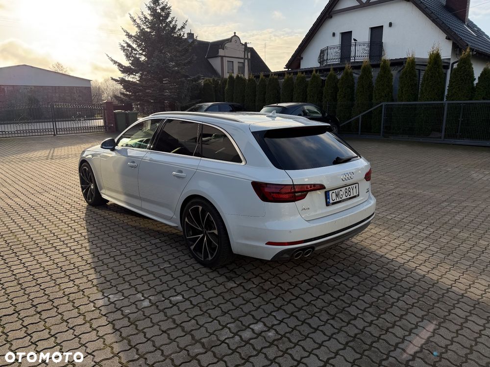 Audi A4 Avant - 4