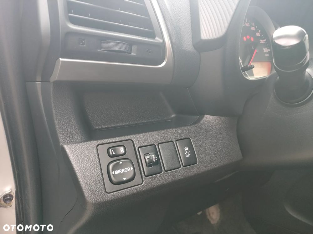 Toyota Verso S 1.33 VVT-i Cool - 20