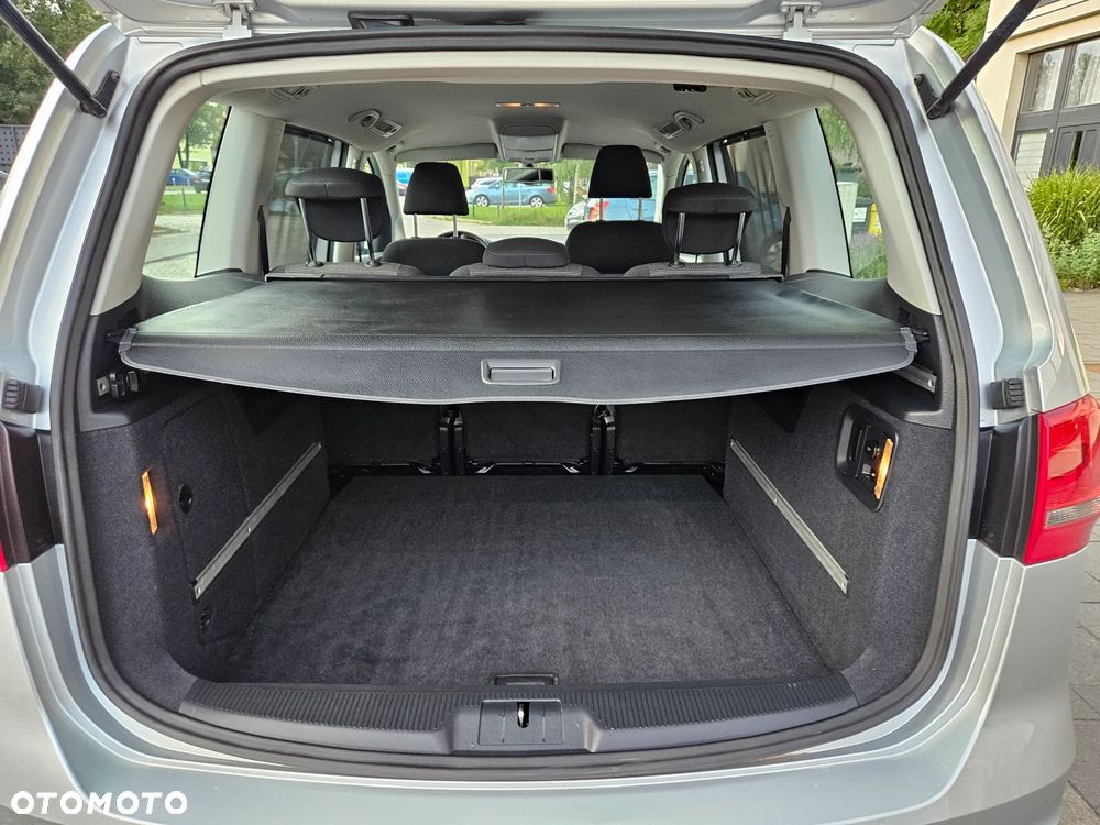 Volkswagen Sharan 2.0 TDI BlueMotion Technology Comfortline - 14