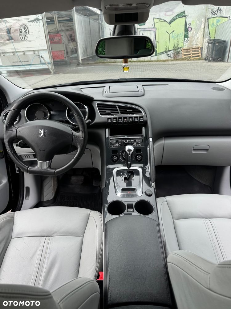 Peugeot 3008 1.6 Allure - 12