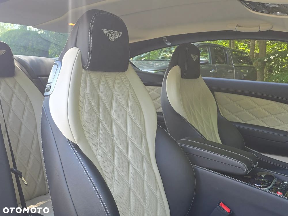 Bentley Continental GT - 24