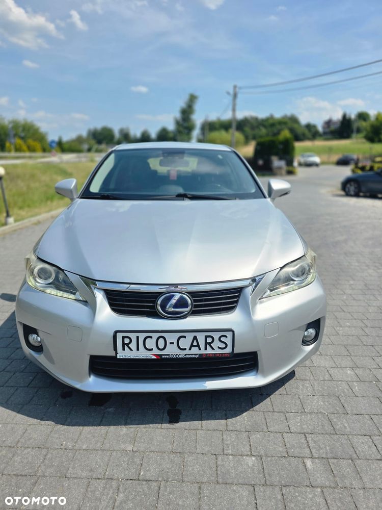 Lexus CT - 6