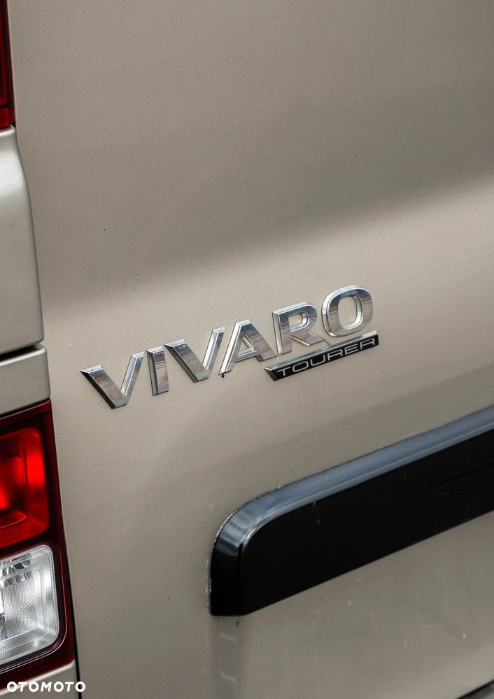 Opel Vivaro L2H1 2,9t Elegance Business - 12