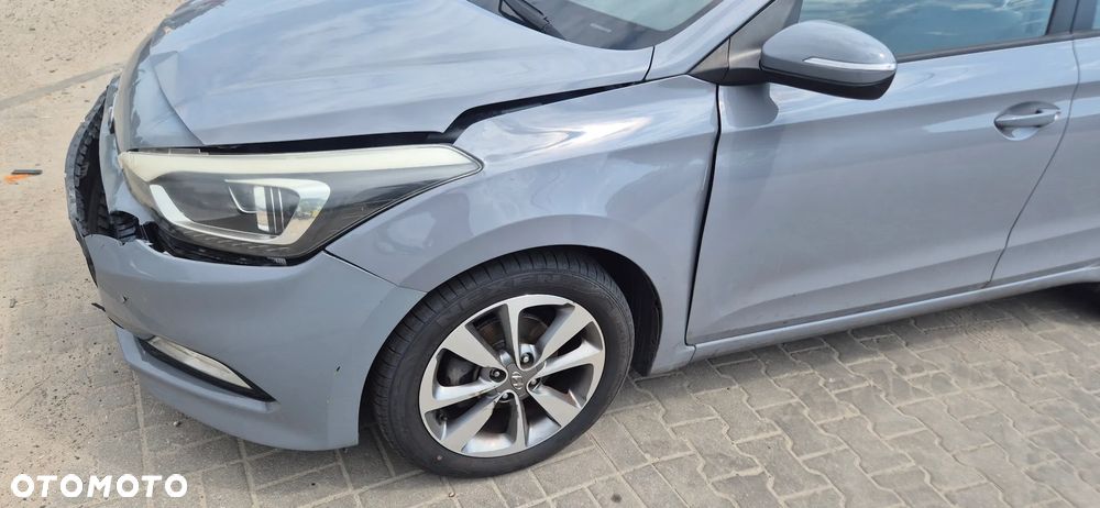 Hyundai i20 1.2 Fresh - 9