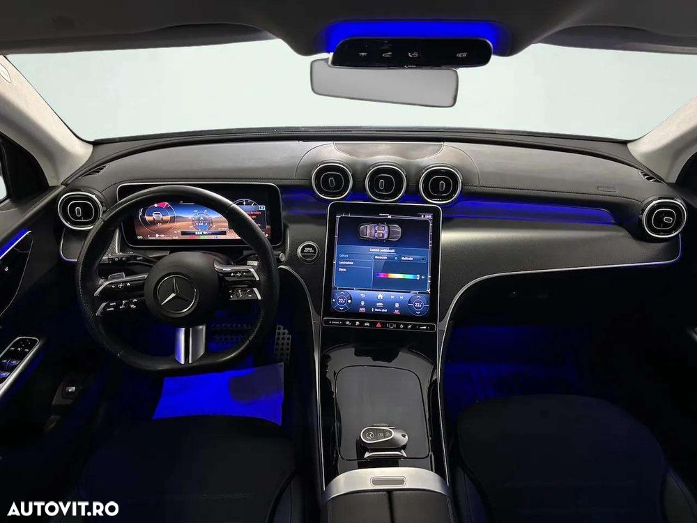 Mercedes-Benz GLC - 21