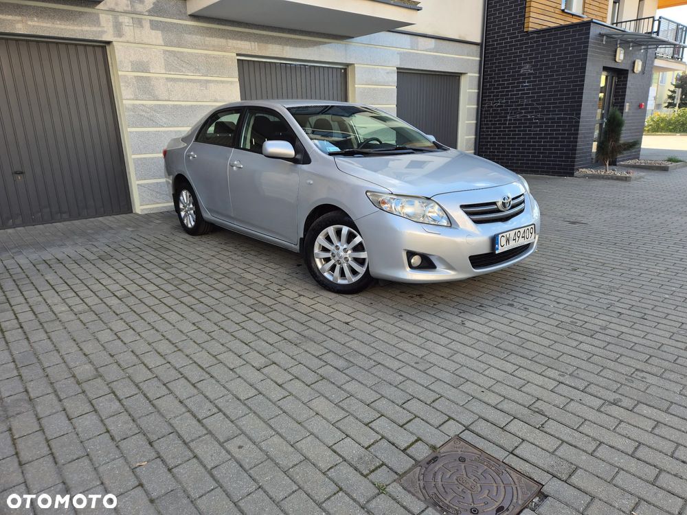 Toyota Corolla 1.6 VVT-i Luna - 2