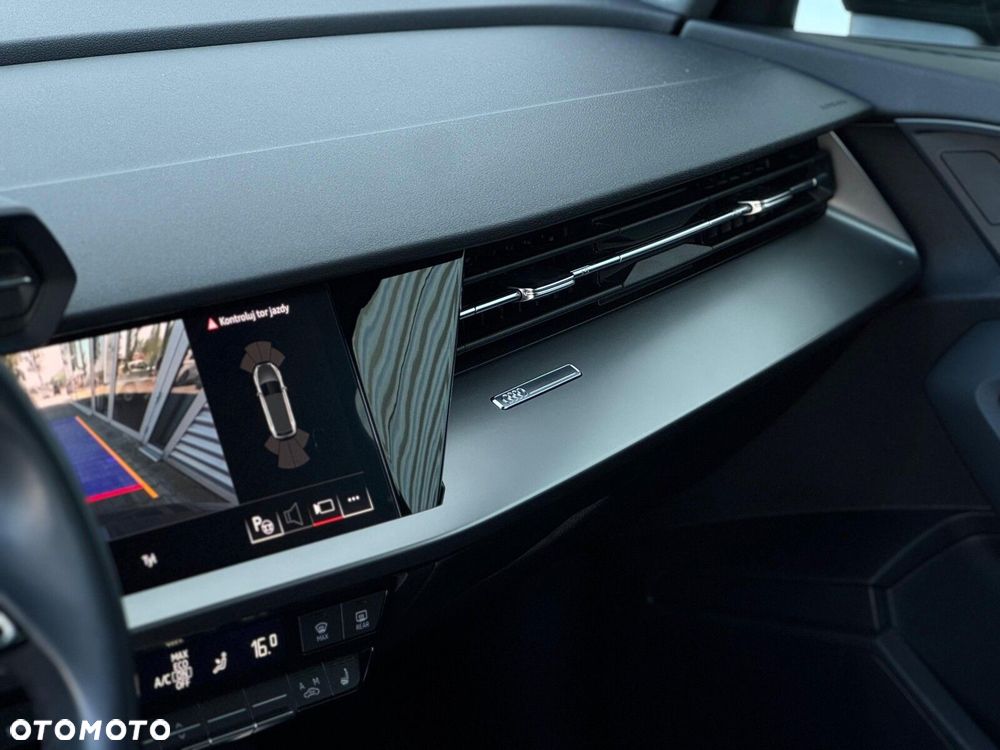 Audi A3 Sportback - 13