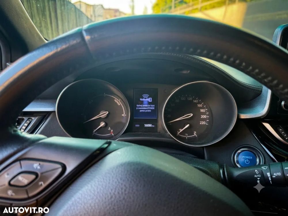 Toyota C-HR 1.8 HSD 122 CP 4x2 CVT Cult - 5