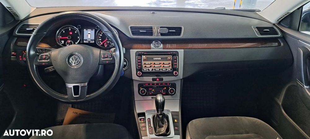 Volkswagen Passat 2.0 TDI DPF DSG Comfortline - 5