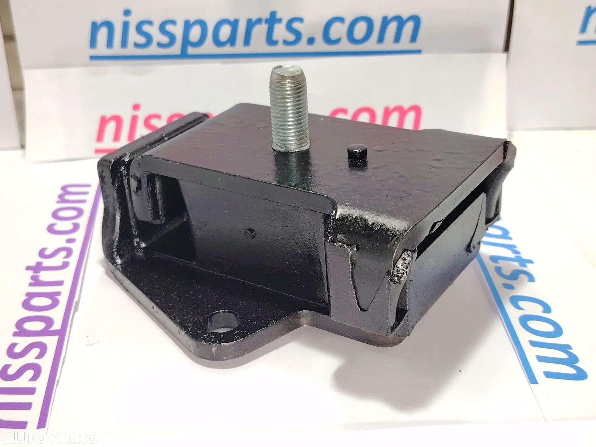 Suport motor Nissan Cabstar NT400 Renault Maxity YD25 piese 11220MB40A 11220MC00B 5001875411 - 1
