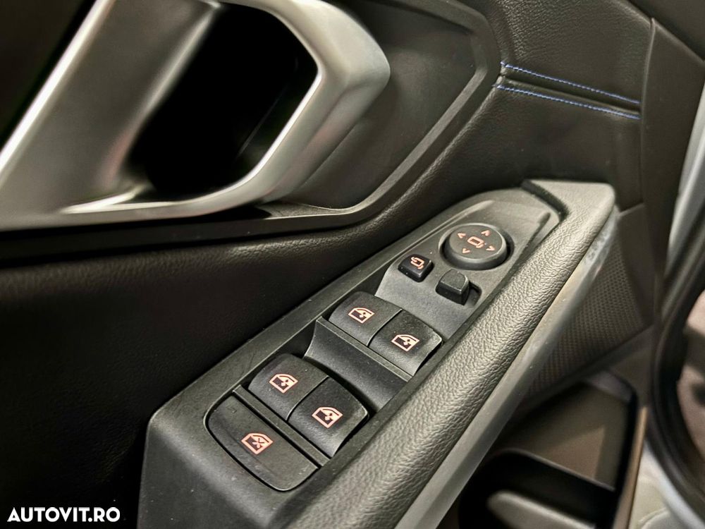 BMW Seria 3 320i xDrive Aut. M Sport - 23